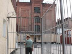Херсонцы отказываются от российских паспортов, приходится раздавать их в колониях