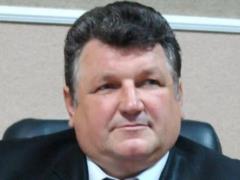 The mayor of Yuzhny returned to work after he was found guilty of encroaching on the territorial integrity of Ukraine