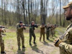 Two Czech volunteers are suspected of looting in Ukraine