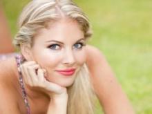 How do we age our skin?