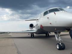 Law enforcement officers handed over a helicopter and a plane of the Medvedchuk family to the Armed Forces of Ukraine