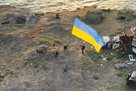 Війна, день 134. Українські бійці встановили прапор на острові Зміїному, чергова Чорнобаївка
