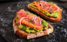 The nutritionist named the best products for the diet