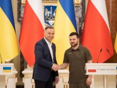 Зеленский внес в Раду закон об особом статусе поляков в Украине – Дуда