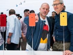 Apple прекратила сотрудничество с дизайнером Джони Айвом