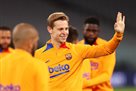 Barcelona did not take De Jong on the board, so they should move to Manchester United
