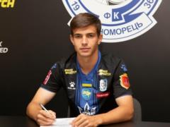 Клуб УПЛ підписав футболіста, який місяць провів під обстрілом у Маріуполі