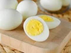 Nutritionist: Eating Six Eggs a Day Lowers Blood Cholesterol