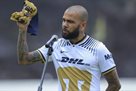 Dani Alves - about the Gamper Cup: The share gives me a better chance not to miss the Camp Nou border like that, as I was accuse