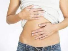 Fatty liver: hepatologist called signs on the legs and arms that worsen in the evening