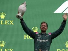 Supporting Ukraine four-time Formula 1 champion announced his retirement