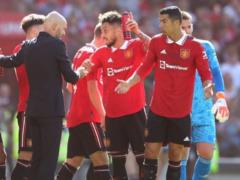 Ronaldo out of bounds Old Trafford before the end of the match against Rayo