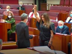 Australian senator calls Queen Elizabeth II a  colonizer  during swearing in