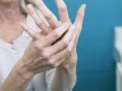 Медики назвали эффективные продукты для борьбы с артритом