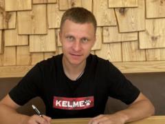 Верес підсилився досвідченим хавбеком