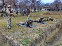 Канадские инструкторы будут обучать украинских военных на базе в Великобритании
