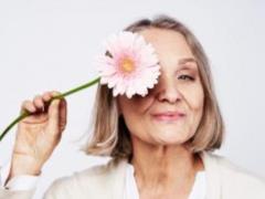 Is it possible to do menopause without hormones?