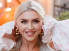 Инстаграм-блогерша продержалась на должности замминистра Минсоцполитики всего шесть недель, но успела неплохо заработать