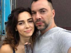 Arestovich first told how he met his wife and about relationships with ex-lovers