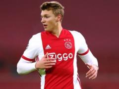Torino having agreed to a special contract with the Ajax defender