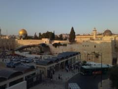 On the Temple Mount in Jerusalem, an unknown person shot a bus with pilgrims