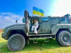 Irina Fedyshyn went to the front line and showed her  