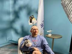 Milota goes wild: Usyk struck a talisman from his daughter at media events before the rematch with Joshua
