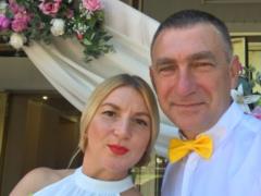  Мама  Верки Сердючки Инна Белоконь показала редкие фото своих мужа и дочери