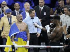 “He threw himself at someone from my team”: Usyk commented on Joshua’s emotional reaction after the defeat