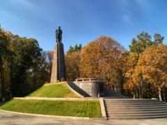 Monument to Shevchenko in Kanev cannot be protected from possible missile strikes