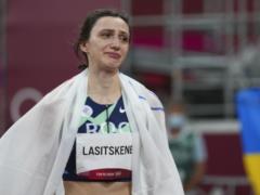 Все в дырках : Гераскевич пристыдил олимпийскую чемпионку из РФ, которая посетовала на дефицит спортивной экипировки