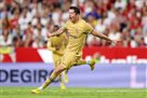 Lewandowski repeating the achievement of Ronaldo and Falcao at La Lisa