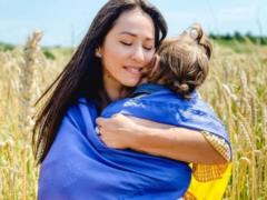 Natalka Karpa brought to tears a video meeting with her 2-year-old daughter after separation