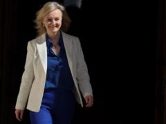Zelensky talked on the phone with Elizabeth Truss - what they talked about
