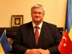 Впервые Зеленскому предлагали выехать за несколько дней до войны — ОП