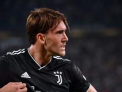 Allegri placing Vlahovitch next to Goland and Mbappe