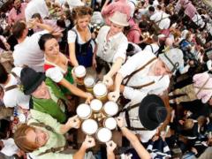 Oktoberfest opens in Munich after two years