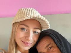 The wife of Viktor Pavlik showed a photo from their romantic date in Kyiv