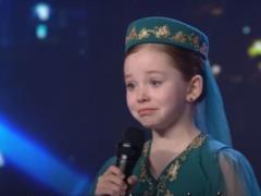 8-year-old Ukrainian brought to tears the judges of  