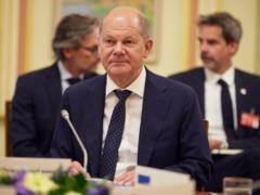 Scholz defends massive borrowing plan to deal with energy crisis
