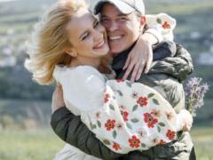 Lilia Rebrik showed sweet kisses to her husband and touchingly congratulated him on his 44th birthday