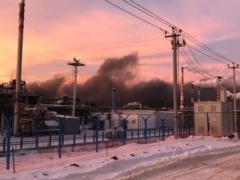 В России второй раз за день большая  бавовна : выгорел склад с каучуком в Татарстане