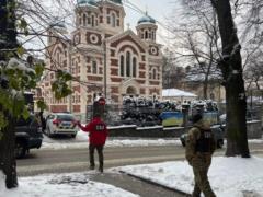 СБУ проводит обыски в кафедральном соборе УПЦ МП во Львове