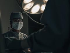 Китайский робот-хирург успешно провел операцию по замене коленного сустава
