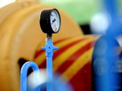Войска РФ массированно обстреляли энергетическое предприятие: его отключили от системы