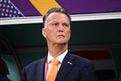 Van Gaal called the Argentine press at the  