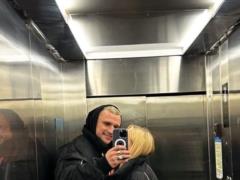 Тарас Цимбалюк отпраздновал 33-летие с новой любимой и показал, что она ему подарила