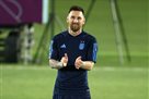 Messi sings the fans what they are getting ready for the match with France
