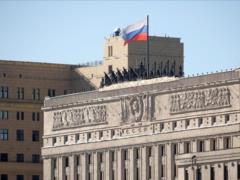 В России пытаются снять напряжение на фронте вокальными и цирковыми труппами — британская разведка