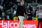 Brazil looks at Pellegrina at the landing of the head coach of the national team